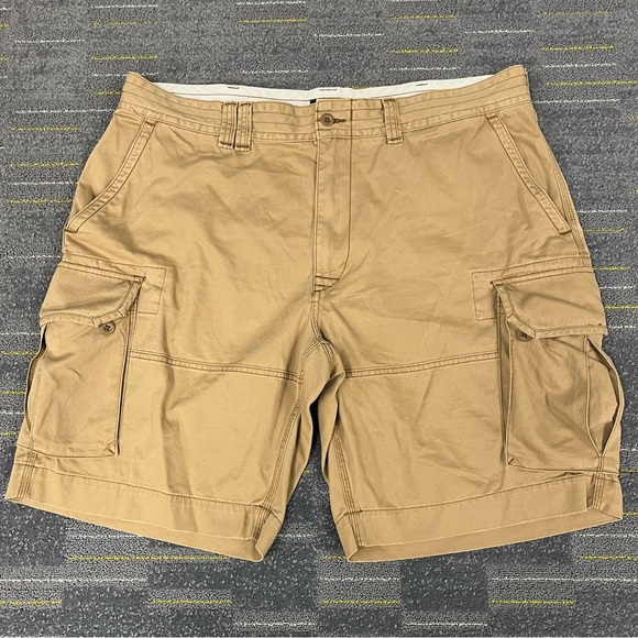 Polo Ralph Lauren Gellar Classic Fit Cargo Shorts 42x10 Tan Military Outdoor - Picture 1 of 12